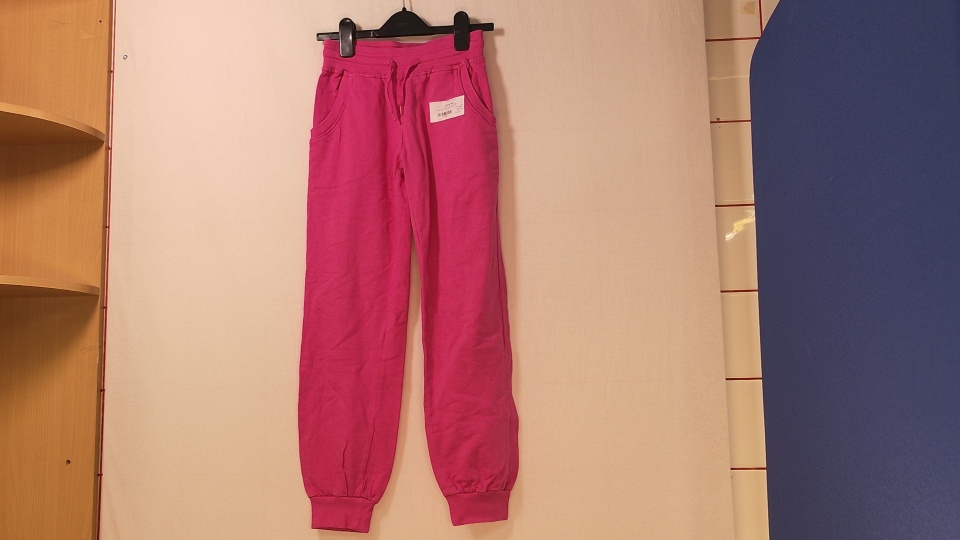 Pinkit collegehousut koko 140 cm 