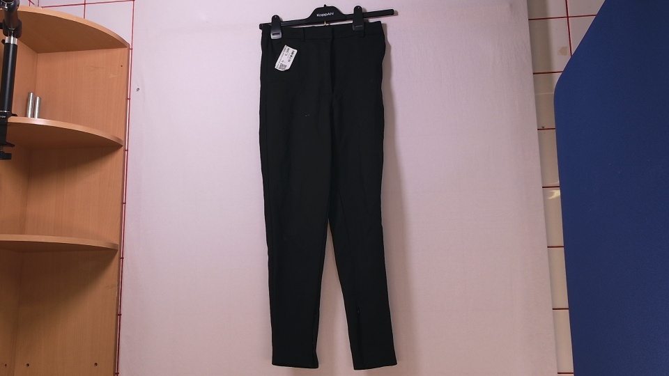 Bikbok mustat housut KOKO 34
