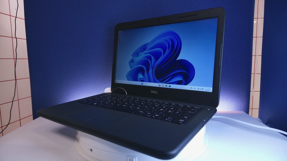 Dell Latitude 3310 kannettava