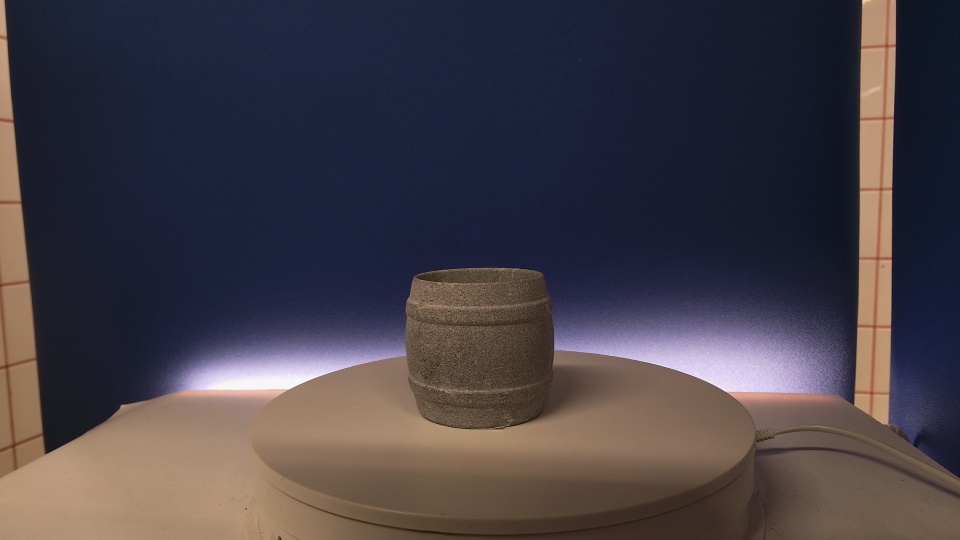 Tölkille sopiva kivinen olutjäädytin