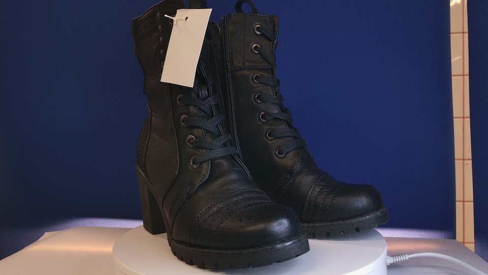 Uudet kengät koko 40