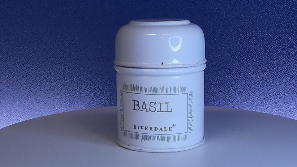 Basil Riverdale tölkki