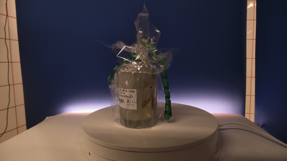 Kynttiläkippo + kynttilät