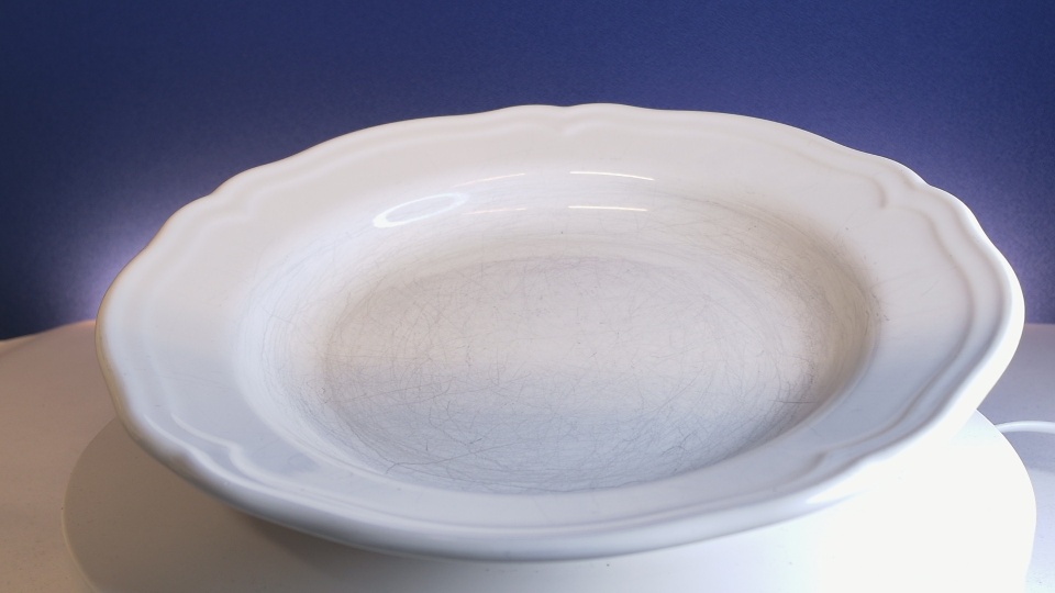 Valkoinen Tarjoilukulho