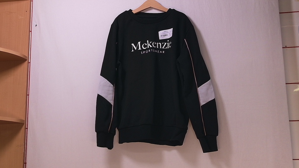 McKenzie collegepaita