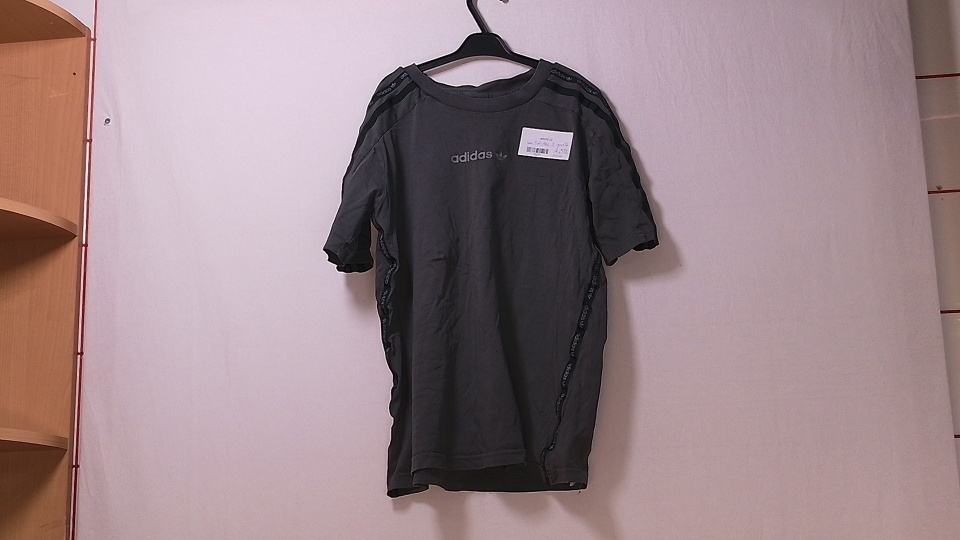 Adidas T-paita