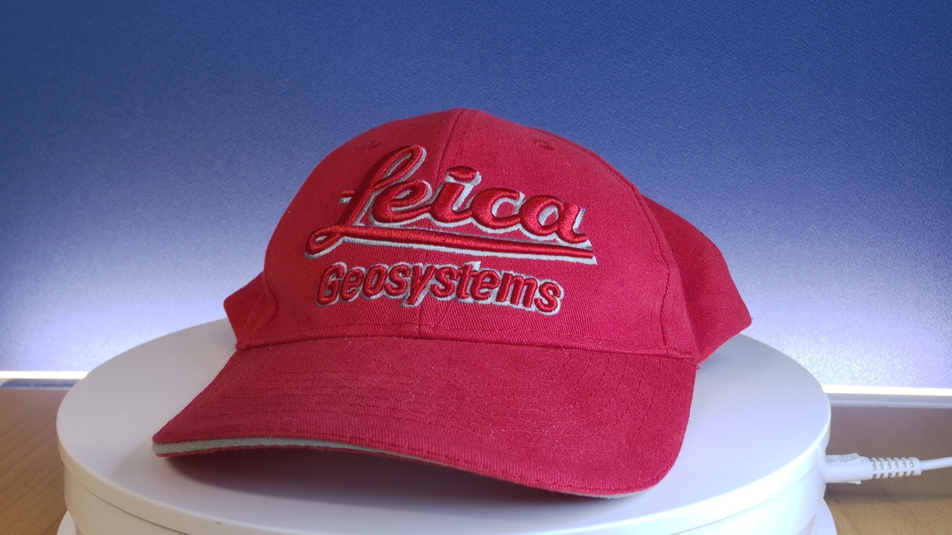 Leica lippis - Image 1