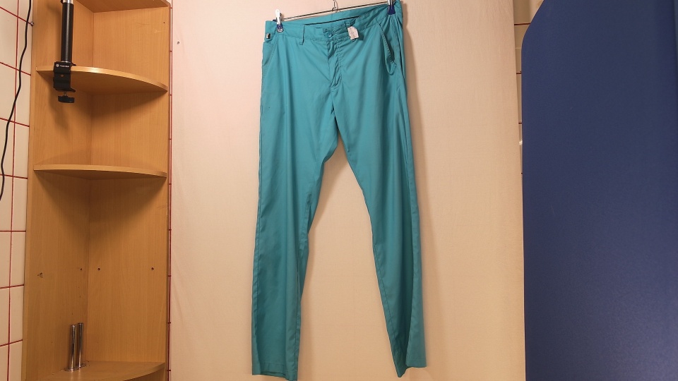 Peak Performance turkoosit tuulihousut koko 34/34