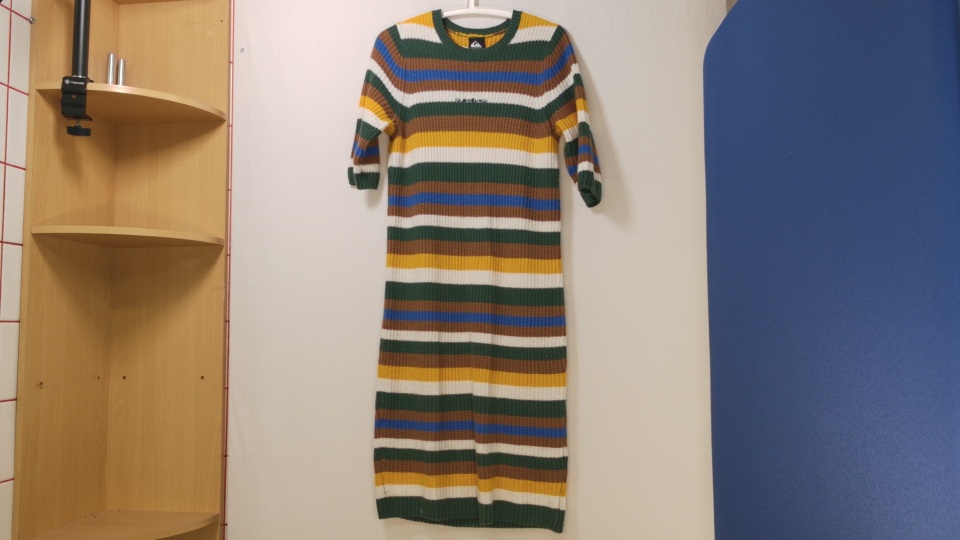 Raitaneulemekko Quicksilver koko xs