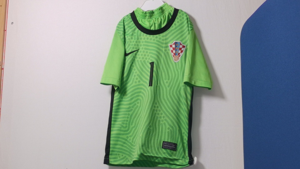 Livakovic pelipaita + shortsit 128 cm maalivahtipaita