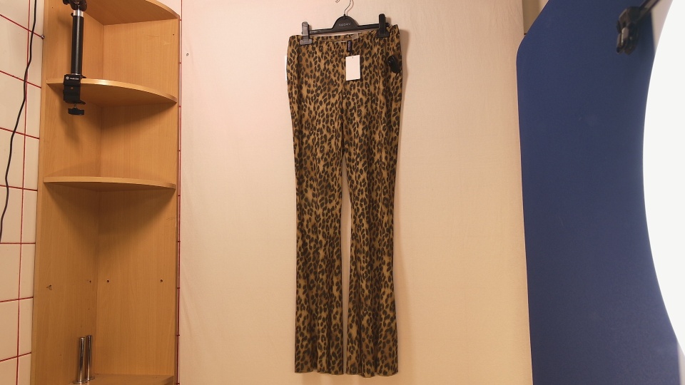 H&M uudet leopardi Housut koko M