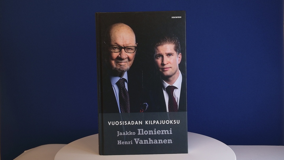 Vuosisadan kilpajuoksu -kirja