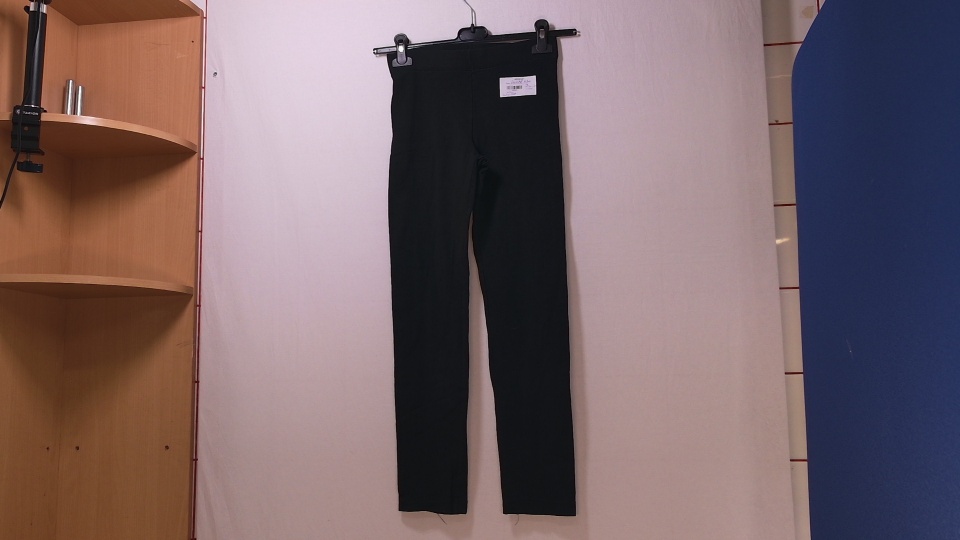 H&M mustat housut KOKO 170